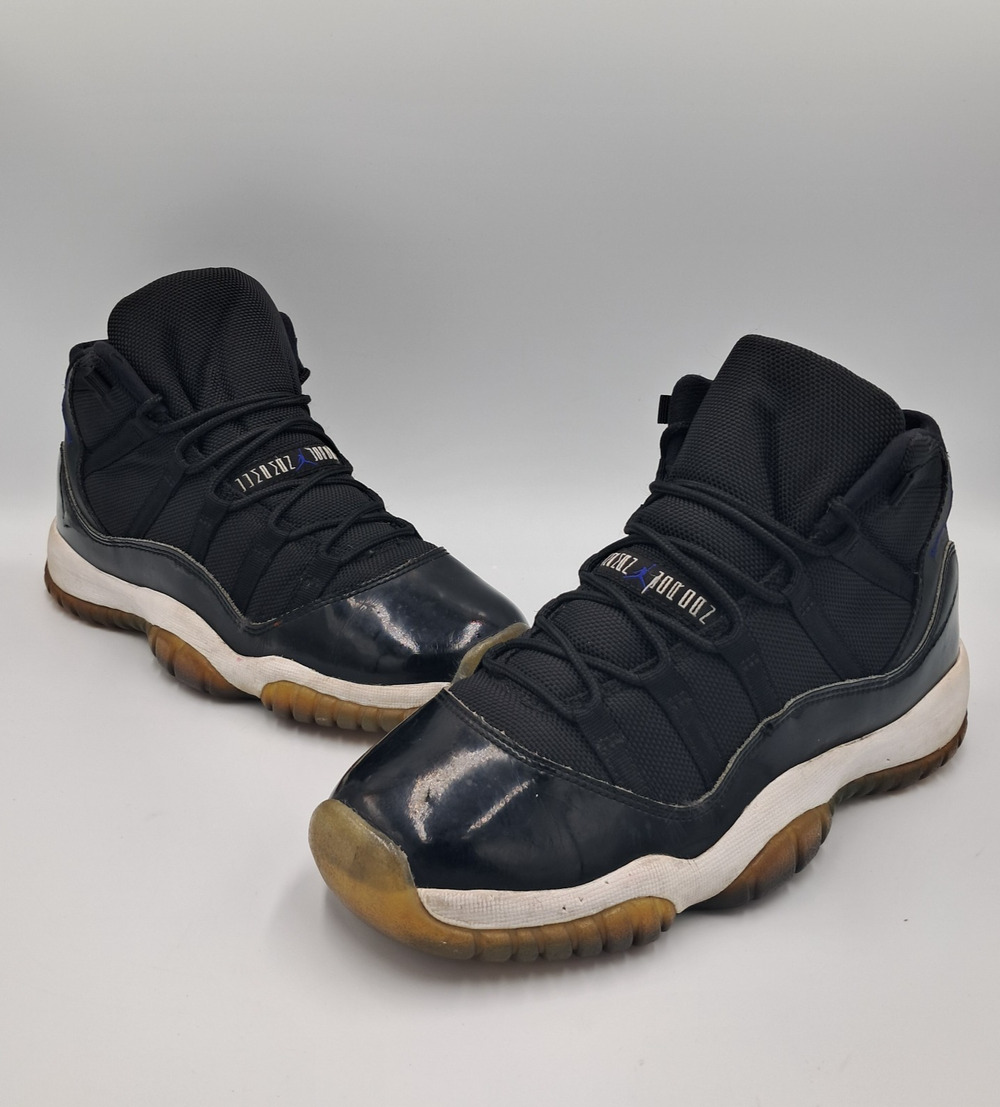 Size 7 - Jordan 11 Retro Space Jam (2016) (GS) - 378038-003 - RETAIL $510